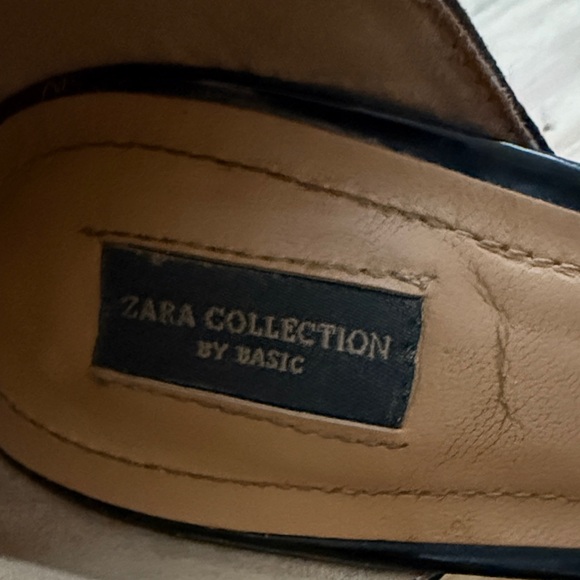 Zara Heels Ankle Strap Peep Toe Back and Tan - Picture 4 of 5